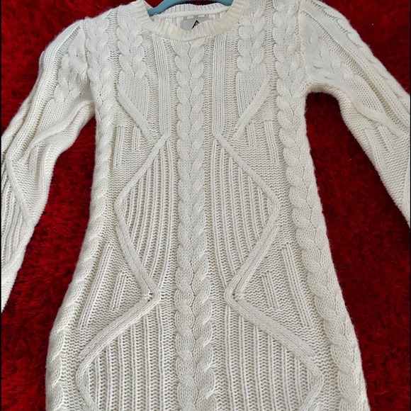 wool knit dress - Picture 2 of 4